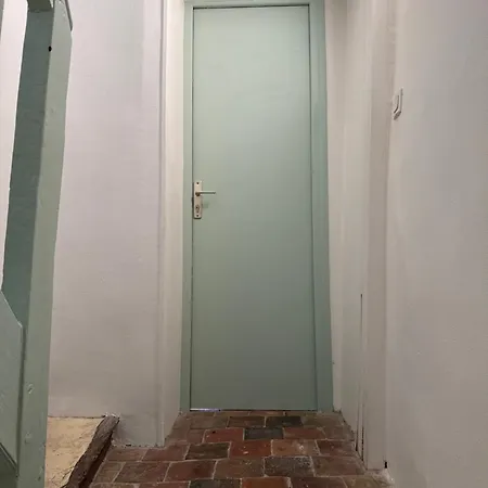 Le 8 Chaussee * Honfleur